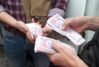 На взятке в 140 тысяч задержаны должностные лица полиции на Луганщине
