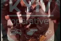 В метро Киева устроили самосуд над грабителем (видео)