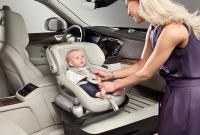 Компанія Volvo розробила рекомендації щодо безпеки дітей у автомобілях