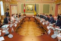 Зеленский призвал Швейцарию присоединиться к развитию туризма в Украине