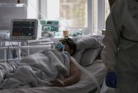 В Украине к аппаратам ИВЛ подключены более 370 пациентов с коронавирусом