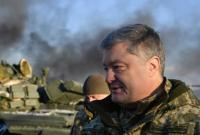 Порошенко не намерен продлевать введенное на 30 дней военное положение Порошенко не намерен продлевать введенное на 30 дней военное положение