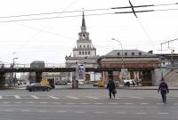 Активисты в Москве вывесили трехметровый баннер в поддержку Сенцова